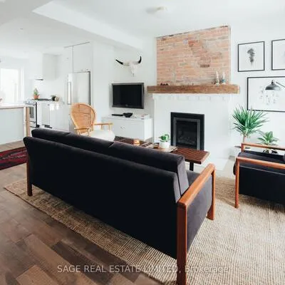 83,&nbsp;Ingham, North Riverdale, Toronto