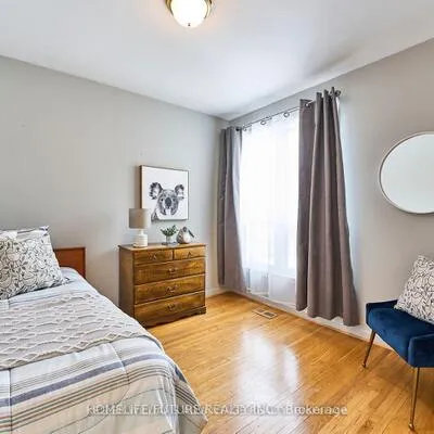 417,&nbsp;Painted Post, Woburn, Toronto