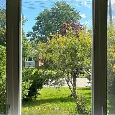8,&nbsp;Highwood Ave, Wexford-Maryvale, Toronto