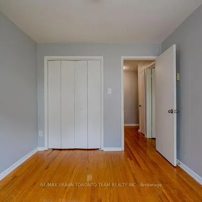 1346,&nbsp;Queen, South Riverdale, Toronto
