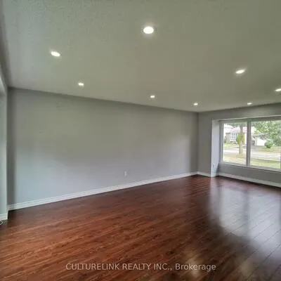 18,&nbsp;Westwater, L'Amoreaux, Toronto