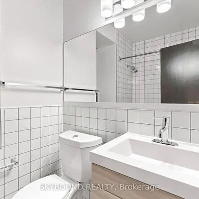 131,&nbsp;Wineva, The Beaches, Toronto