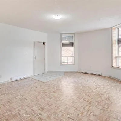 1530, King, South Parkdale, Toronto