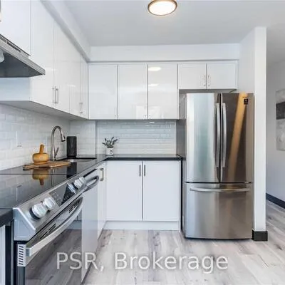 2, Blackthorn, Weston-Pellam Park, Toronto