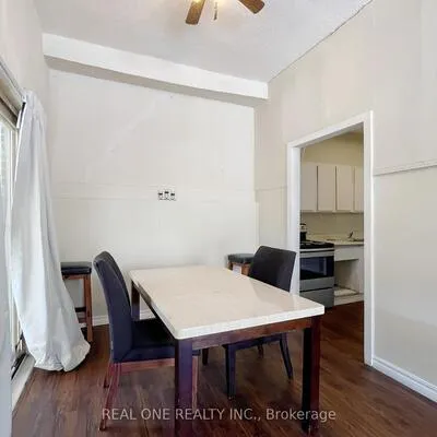 102,&nbsp;Twenty Fifth, Long Branch, Toronto