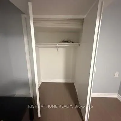 12,&nbsp;Felan, Thistletown-Beaumonde Heights, Toronto