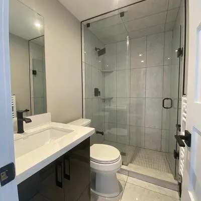 411,&nbsp;Roncesvalles, Roncesvalles, Toronto