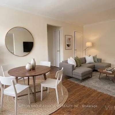 1,&nbsp;Greenbrook, Beechborough-Greenbrook, Toronto