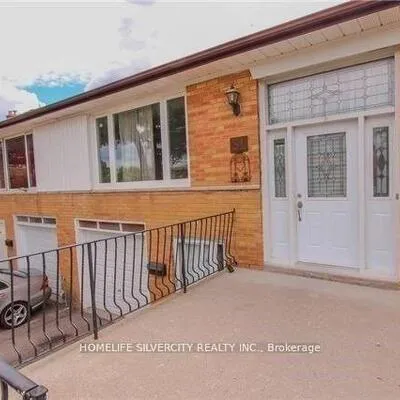 31,&nbsp;Lakeland, Thistletown-Beaumonde Heights, Toronto