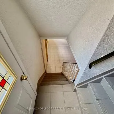 97, Travistock, Downsview-Roding-CFB, Toronto