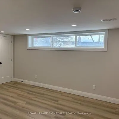 9, Breadner, Willowridge-Martingrove-Richview, Toronto