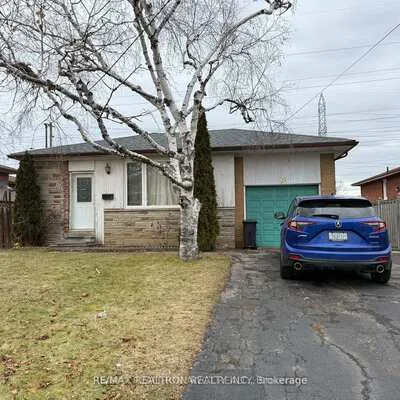 61,&nbsp;Wilmont, Black Creek, Toronto