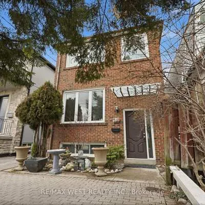 6,&nbsp;Marshall, Rockcliffe-Smythe, Toronto
