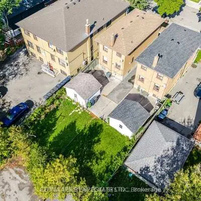 49,&nbsp;Algoma, Mimico, Toronto