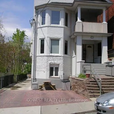 20,&nbsp;Glen Gordon, High Park North, Toronto