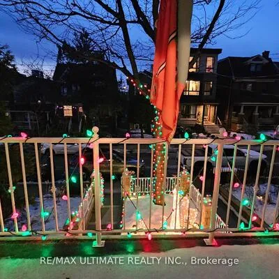 389,&nbsp;Westmoreland, Dovercourt-Wallace Emerson-Junction, Toronto