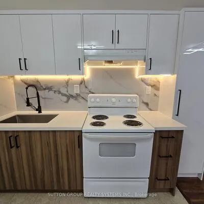 2886,&nbsp;Lake Shore, New Toronto, Toronto