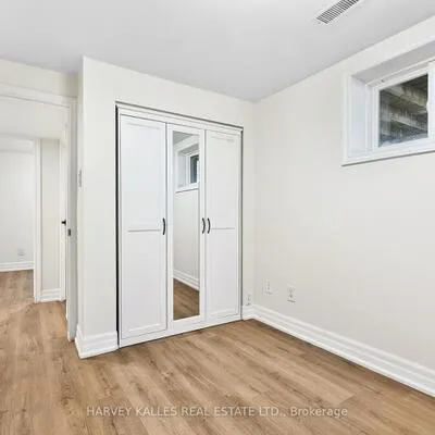 67,&nbsp;Robinglade, Eringate-Centennial-West Deane, Toronto