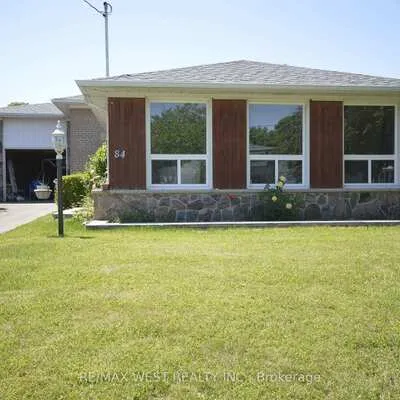 84,&nbsp;Kearney, West Humber-Clairville, Toronto