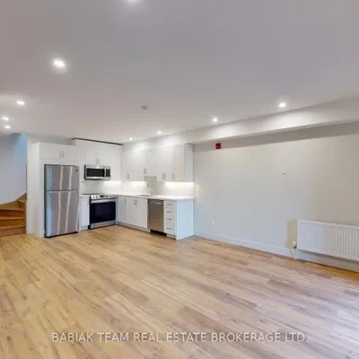 238,&nbsp;Jane, Lambton Baby Point, Toronto