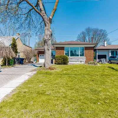 57,&nbsp;Glen Agar, Princess-Rosethorn, Toronto