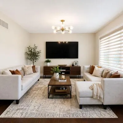 77,&nbsp;Culford, Brookhaven-Amesbury, Toronto