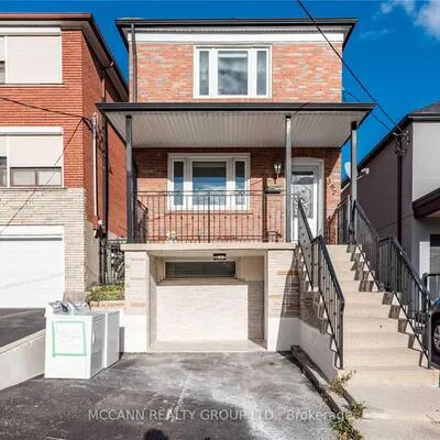 367,&nbsp;Harvie, Caledonia-Fairbank, Toronto