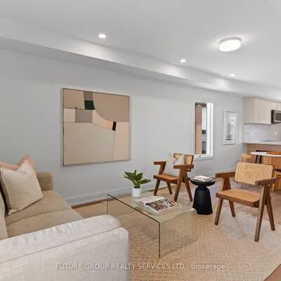 15,&nbsp;Acorn, Islington-City Centre West, Toronto