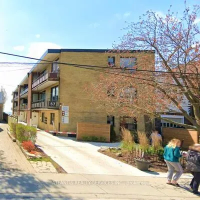 67,&nbsp;Lake Shore, New Toronto, Toronto