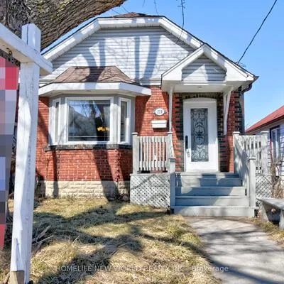 224,&nbsp;Belgravia, Briar Hill-Belgravia, Toronto