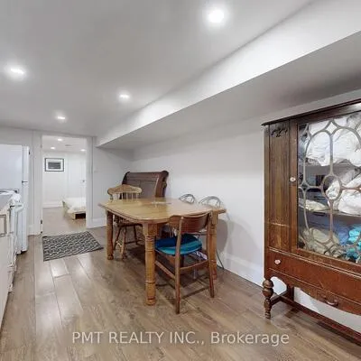232,&nbsp;Laughton, Weston-Pellam Park, Toronto