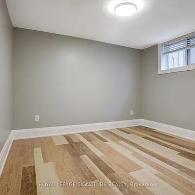250,&nbsp;Nairn, Caledonia-Fairbank, Toronto