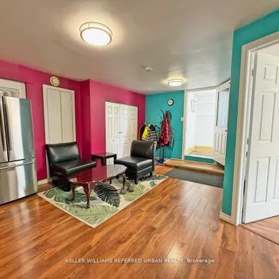 6,&nbsp;Elmhurst, Rexdale-Kipling, Toronto