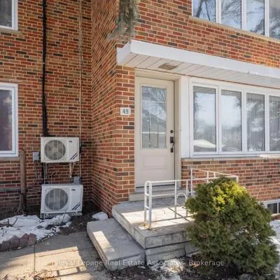 49,&nbsp;Bemersyde, Princess-Rosethorn, Toronto