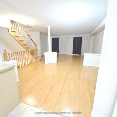 27,&nbsp;Frost King, West Humber-Clairville, Toronto