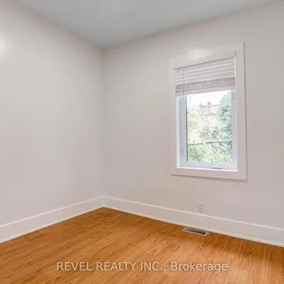 24,&nbsp;Kenora, Keelesdale-Eglinton West, Toronto