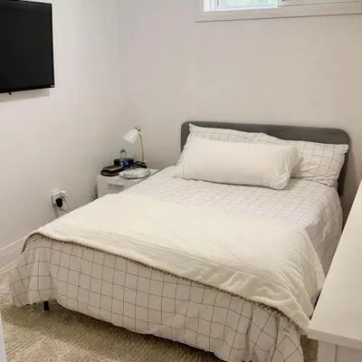 564,&nbsp;Blackthorn, Keelesdale-Eglinton West, Toronto