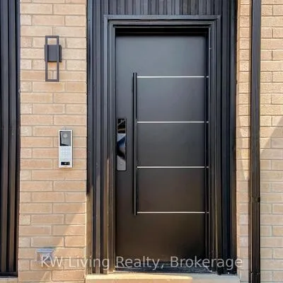 33,&nbsp;Kirknewton, Caledonia-Fairbank, Toronto