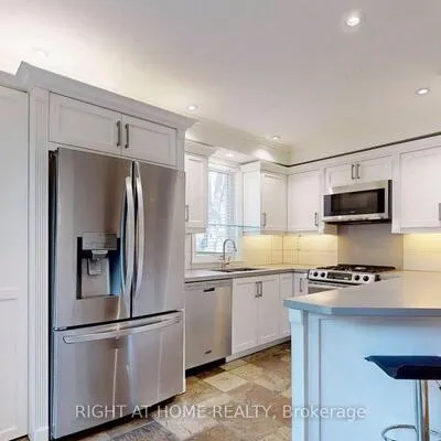1186,&nbsp;Royal York, Edenbridge-Humber Valley, Toronto