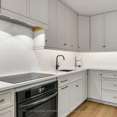 101R,&nbsp;Pendrith, Dovercourt-Wallace Emerson-Junction, Toronto
