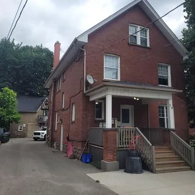 79,&nbsp;Rosemount, Weston, Toronto