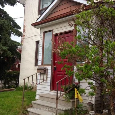 280,&nbsp;Annette, Junction Area, Toronto