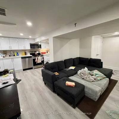 9,&nbsp;Sanderson, Thistletown-Beaumonde Heights, Toronto