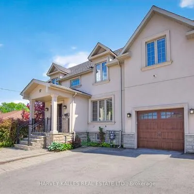 17,&nbsp;Lockheed, Humber Heights, Toronto