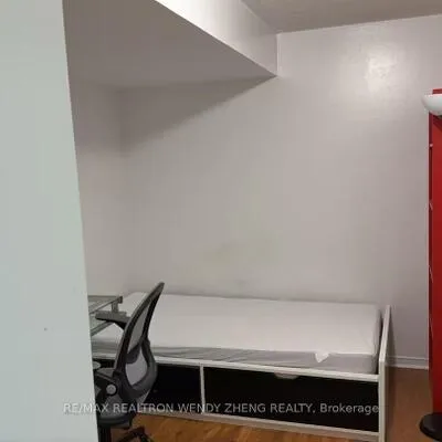 306,&nbsp;Cook, York University Heights, Toronto