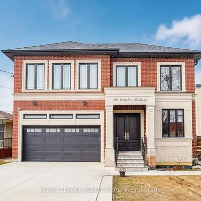 300,&nbsp;Cornelius, Downsview-Roding-CFB, Toronto