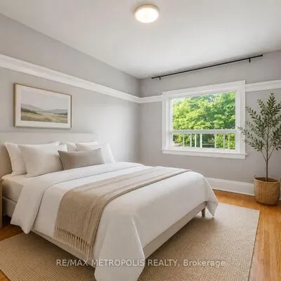 277,&nbsp;Gilmour, Junction Area, Toronto