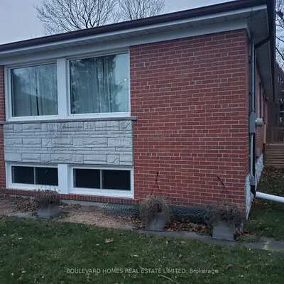 4,&nbsp;Appletree, Downsview-Roding-CFB, Toronto