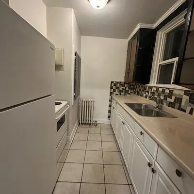 2597,&nbsp;Eglinton, Keelesdale-Eglinton West, Toronto