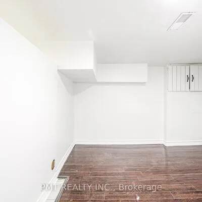 2045,&nbsp;Davenport, Weston-Pellam Park, Toronto